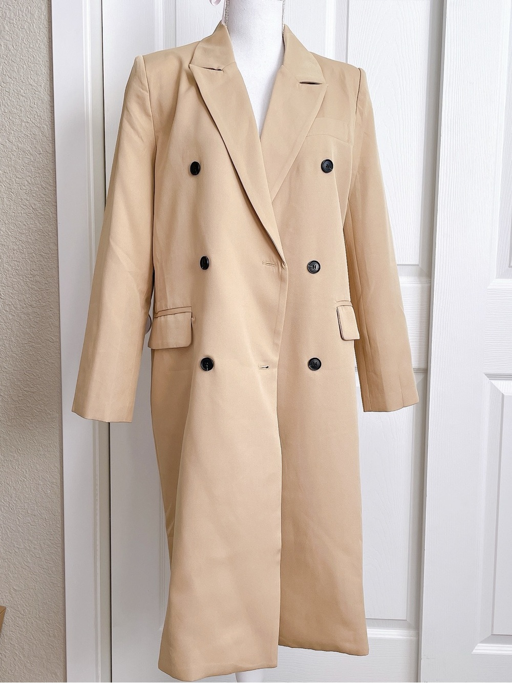 J.ING Double-Breasted Trench Coat in Beige